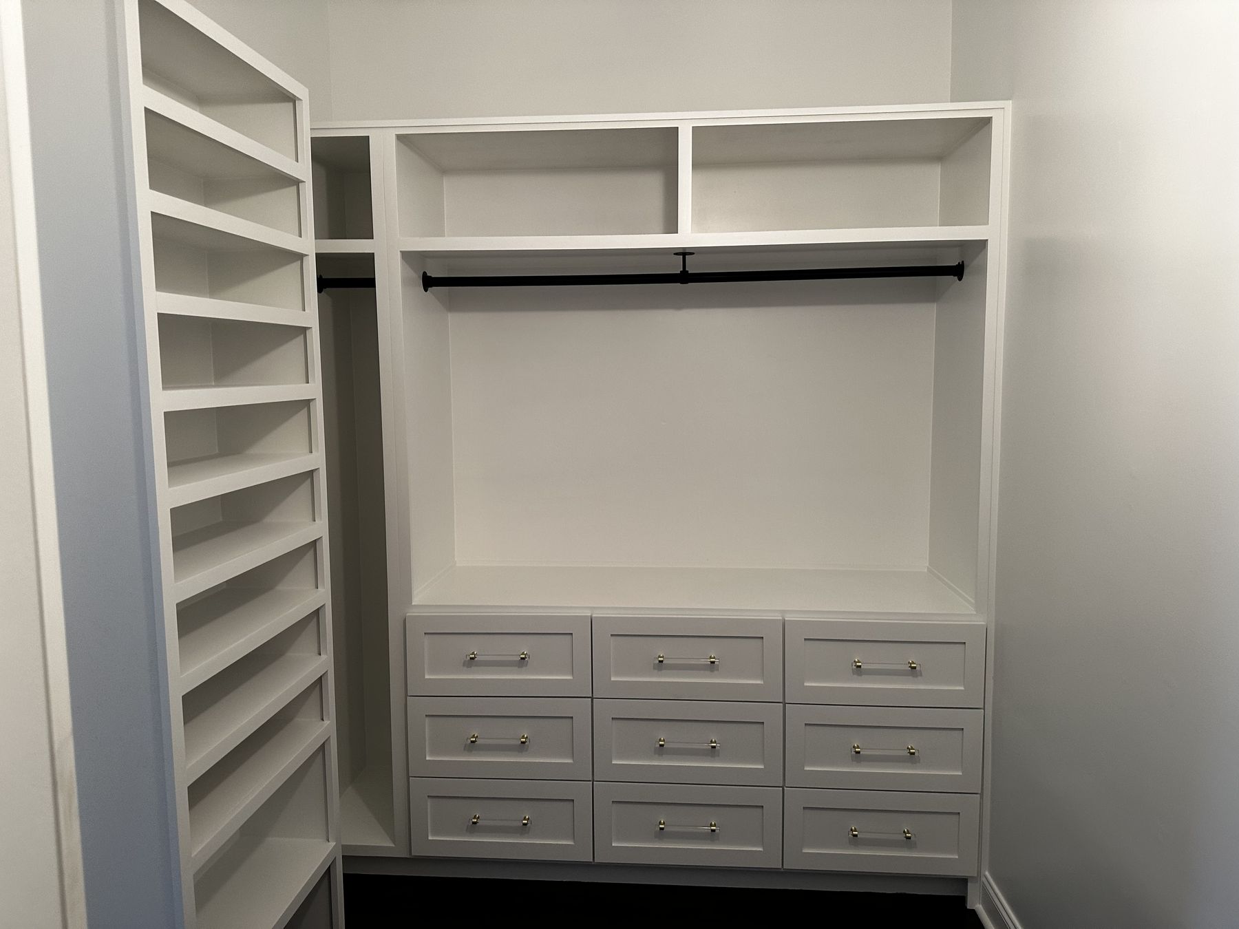 Custom wardrobe closet